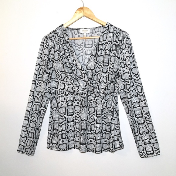 XL Laundry by Shelli Segal Snakeskin Wrap Top - Picture 4 of 7
